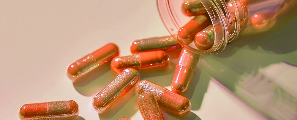 Pharmaceutical applications preview with Candurin® effect pigments by Merck KGaA, Darmstadt, Germany